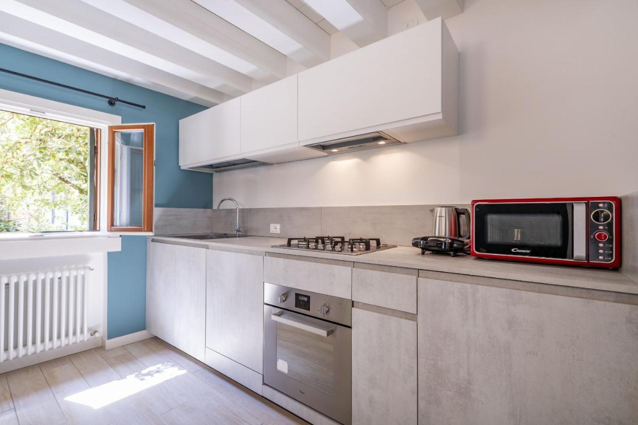 Ca' San Carlo Residence By Wonderful Italy Венеция Екстериор снимка