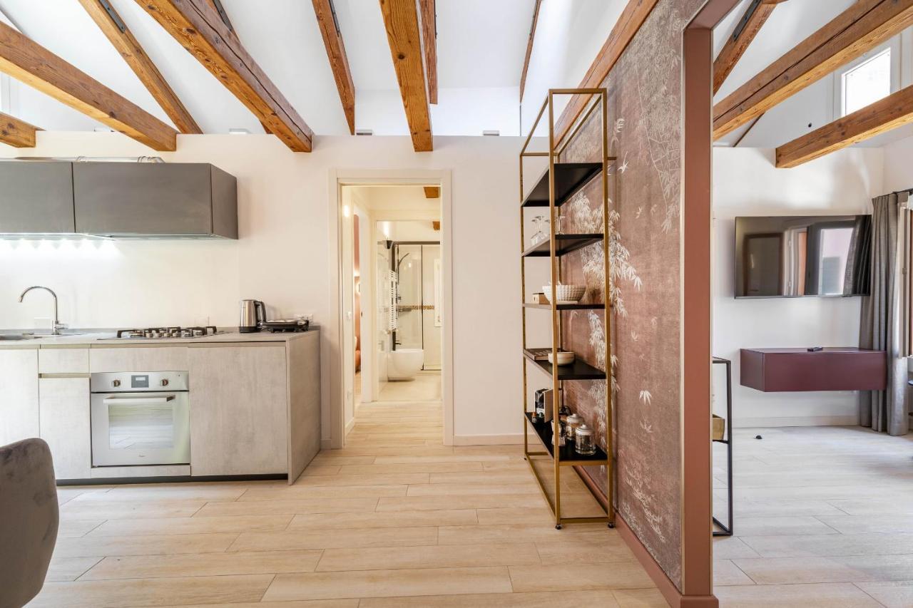 Ca' San Carlo Residence By Wonderful Italy Венеция Екстериор снимка